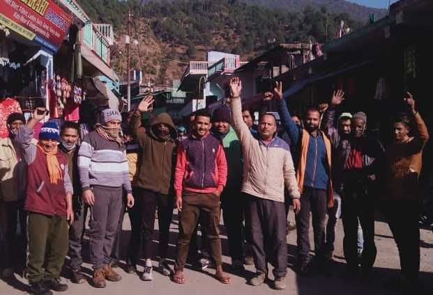 Merchants angry over imposing cleaning charges