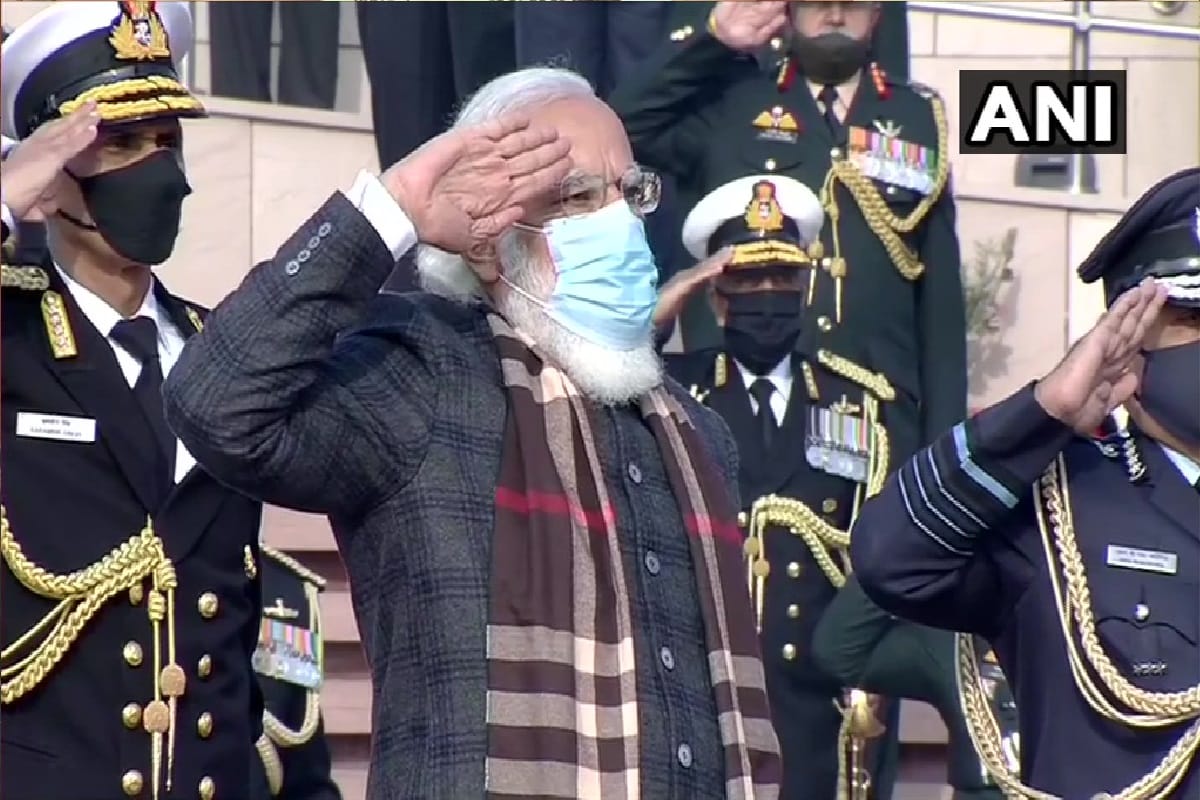 Vijay Diwas 16 December : PM Narendra Modi Glowing The Golden Victory Torch On Vijay Diwas Live updates India Pakistan 1971 war