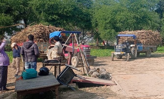 No weights for two days at the Chansar Sugarcane Center, farmers upset