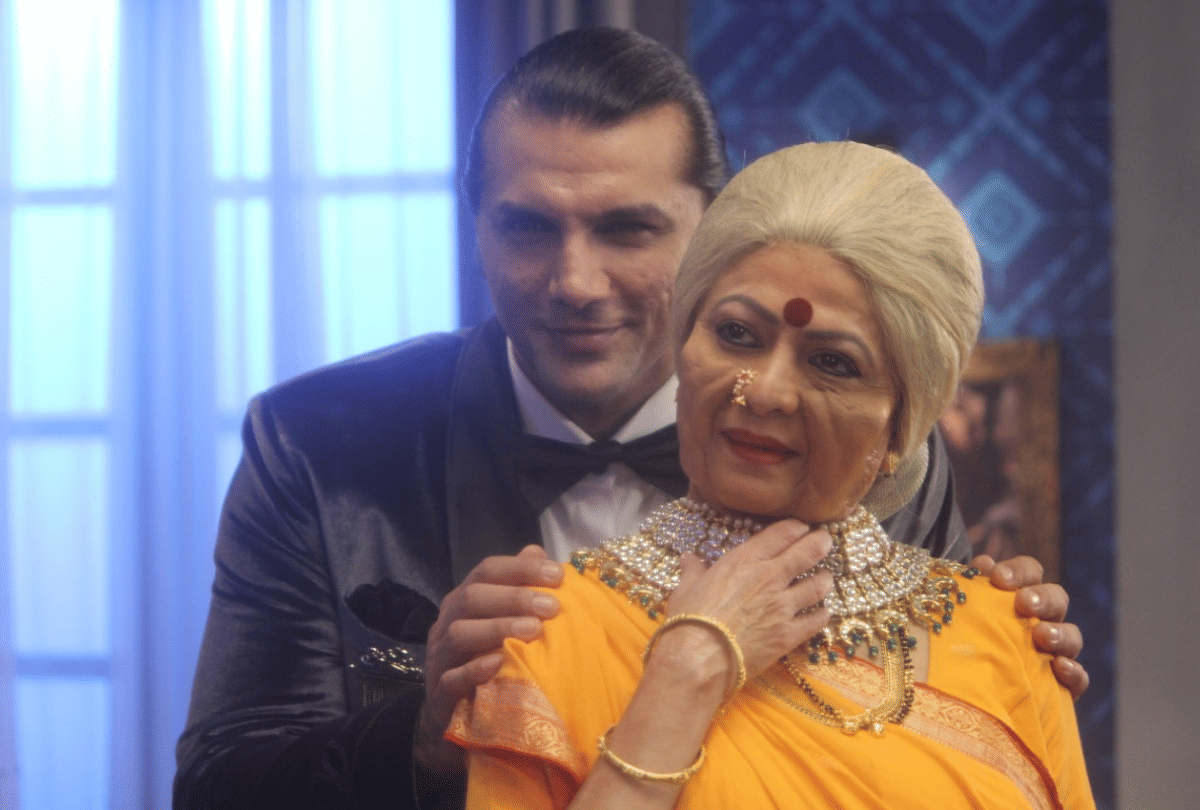 Chetan Hansraj and Rupa Divetia meet after 16 year on the set of brahmarakshas 2