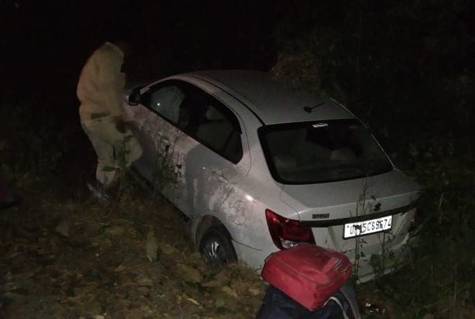 Three people including driver injured in car accident