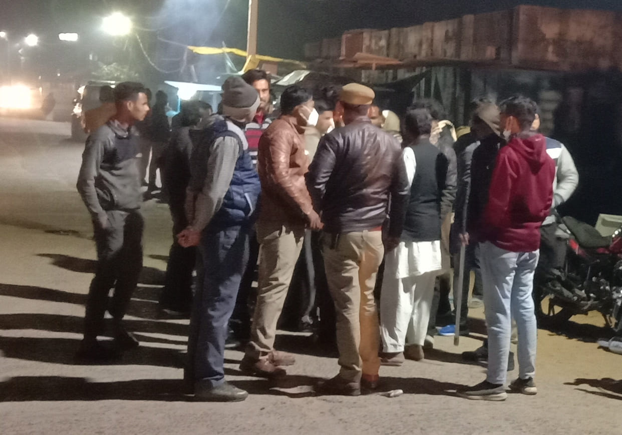 do pakso me vivad, police ne khadeda