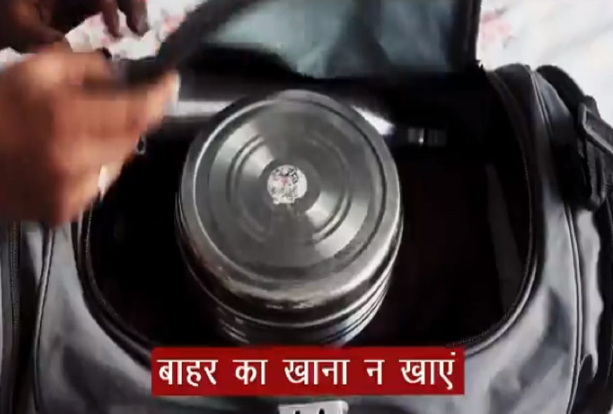 Coronavirus precautions while using public transport covid 19 prevention in hindi