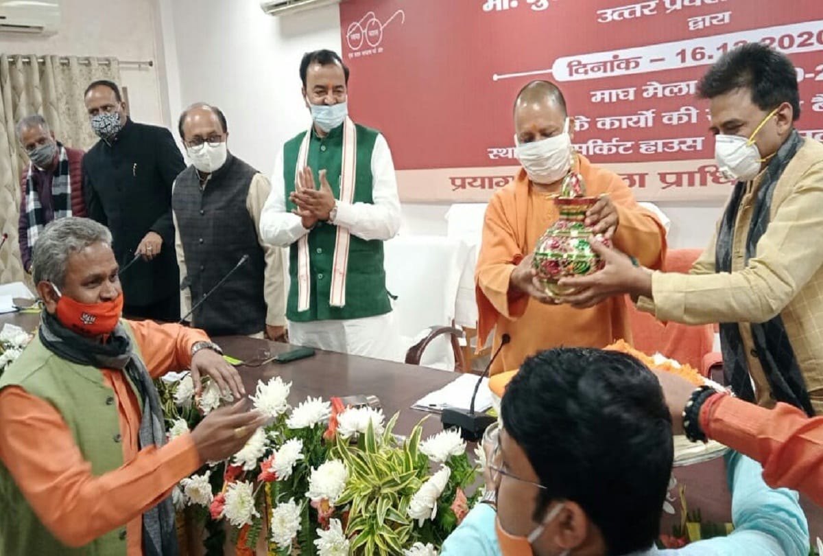 Public representative said to CM Yogi - Officers do not listen to us