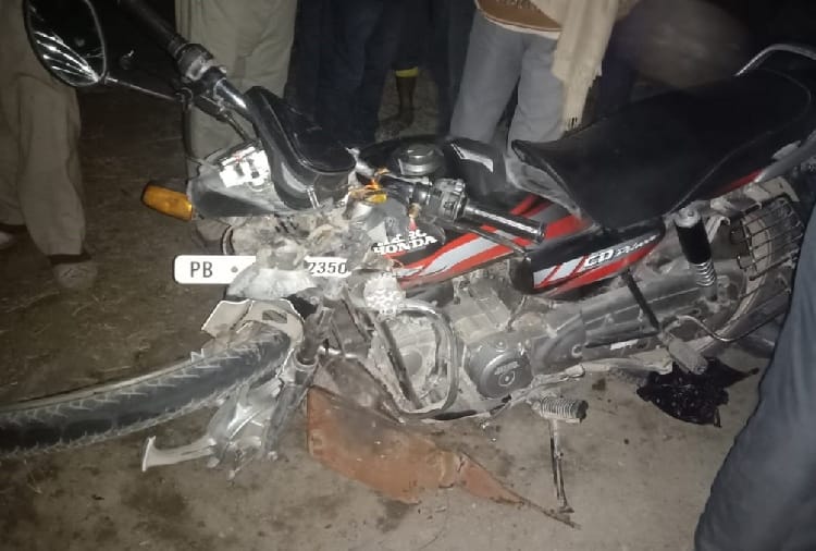 Husband, wife and daughter died in road accident, four year girl injured