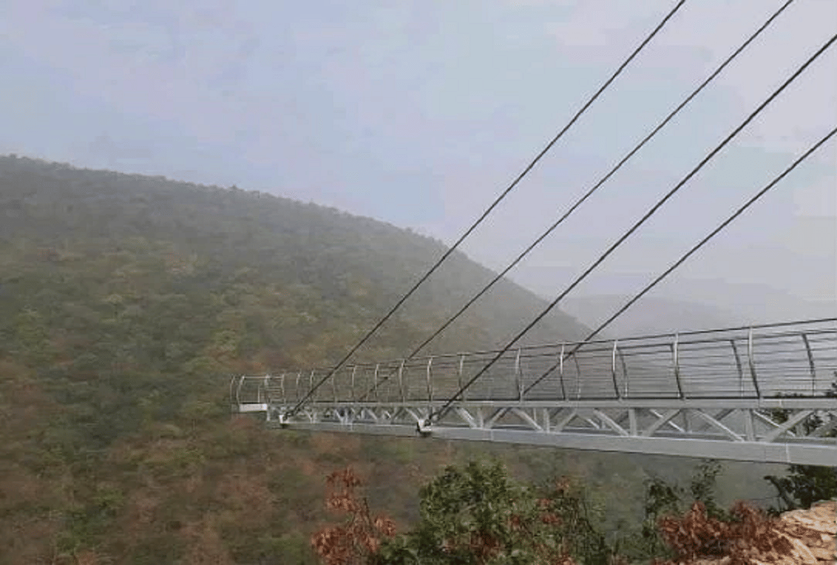 Rajgir Glass Bridge News: Bihar first sky walk glass bridge in Nalanda Rajgir like china