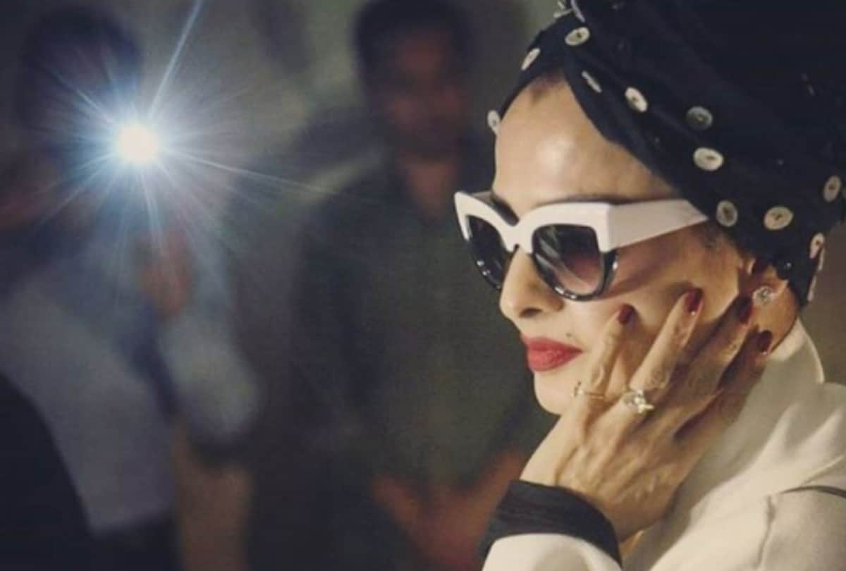 Rekha in modern outfit look here see photos