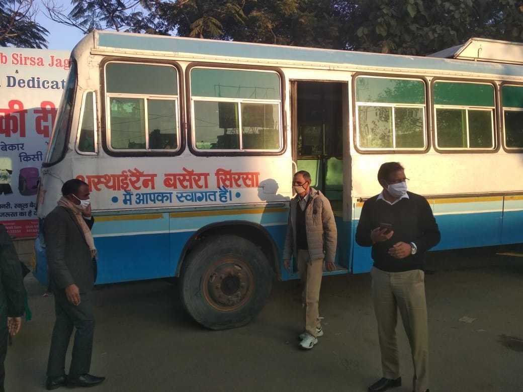 Temporary night shelters made in buses at bus stand and town park