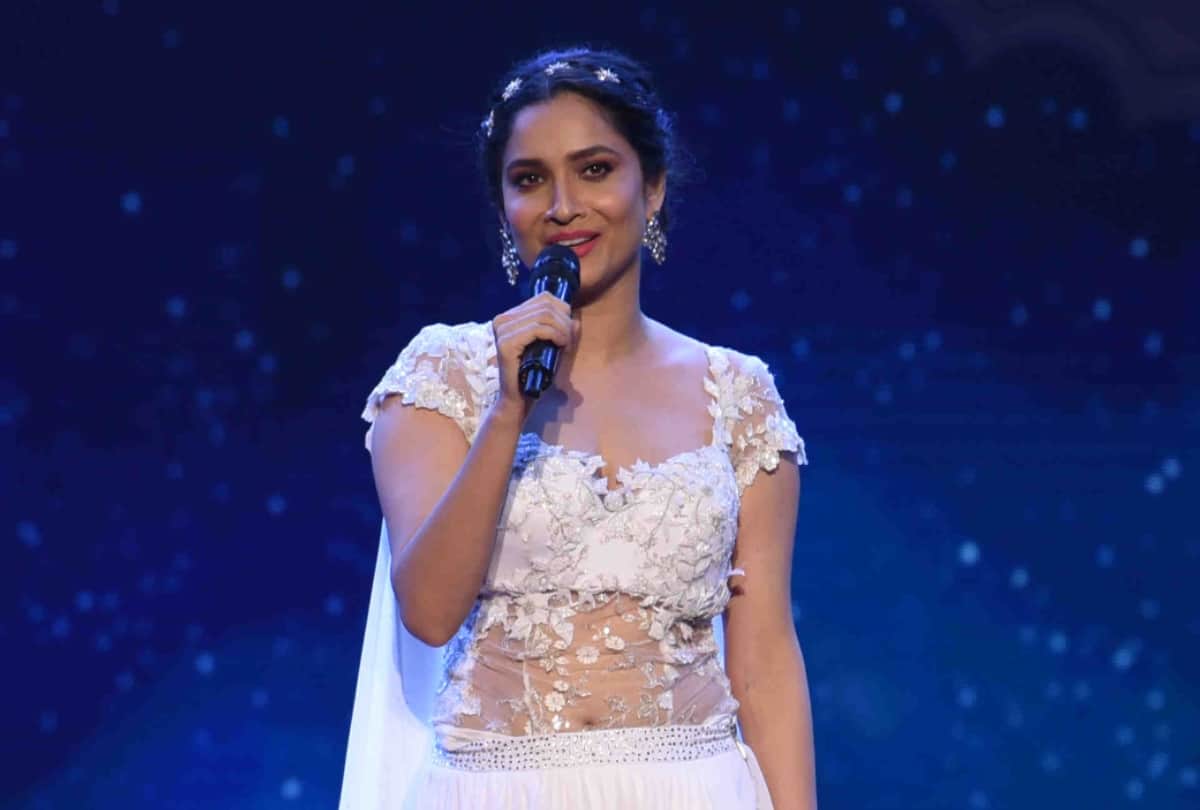 Ankita Lokhande Share Photos In White Dress and Give Trollers A Befitting Reply