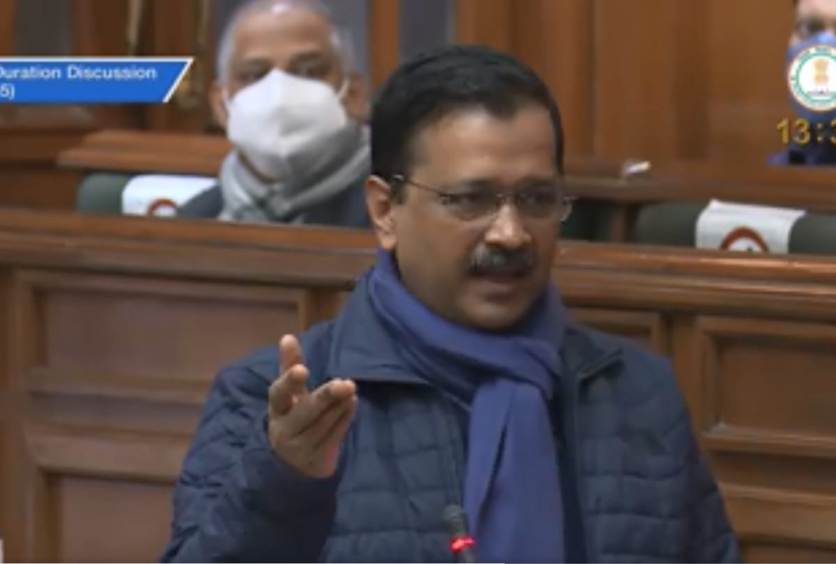 Delhi cm kejriwal urge central govt to ban all flights from UK immediately