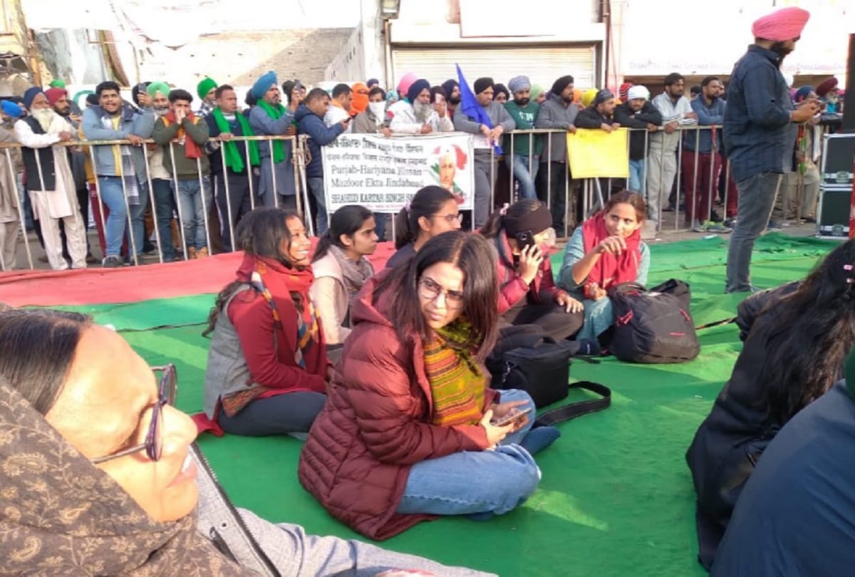 Actress swara bhaskar reaches Singhu border to support farmers