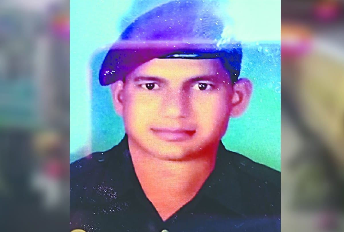 Dispute On Built Martyr Govind Singh Mehta Statue At Rajpur Chungi