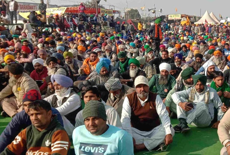 Kisan andolan : Credit war between farmers union