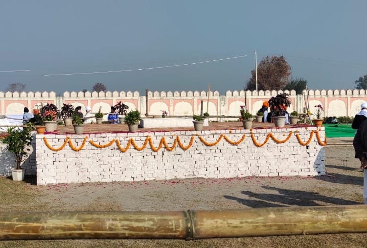 Baba Ram Singh Sonipat Haryana News: Baba Ram Singh was cremated in Karnal