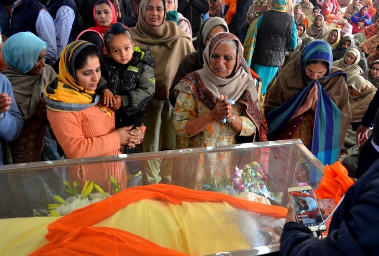 Baba Ram Singh Sonipat Haryana News: sant baba ram singh helped five lakh rupees to farmers before his death kisan andolan news