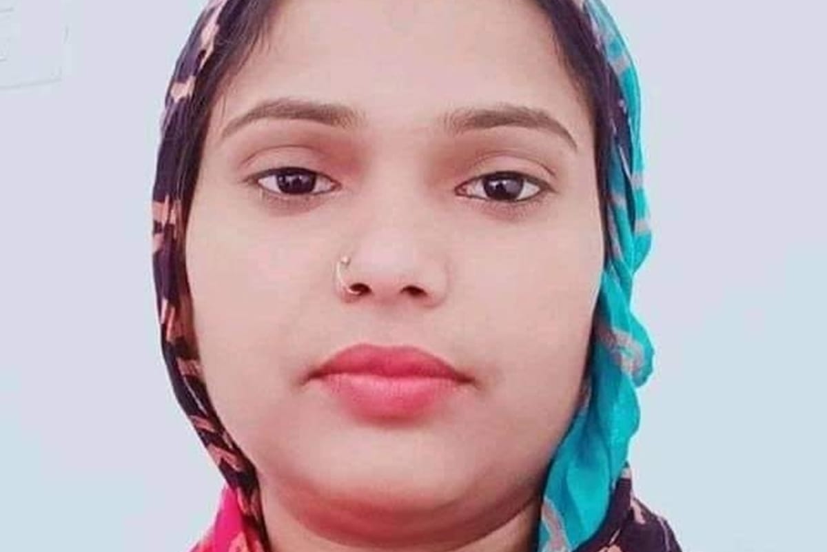Kiran Yadav Bihar Facebook Video News for making indecent remarks on hindu gods viral video fir communal harmony