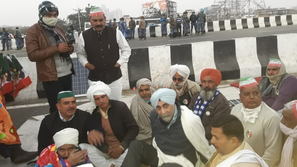 Farmers settled on Delhi border