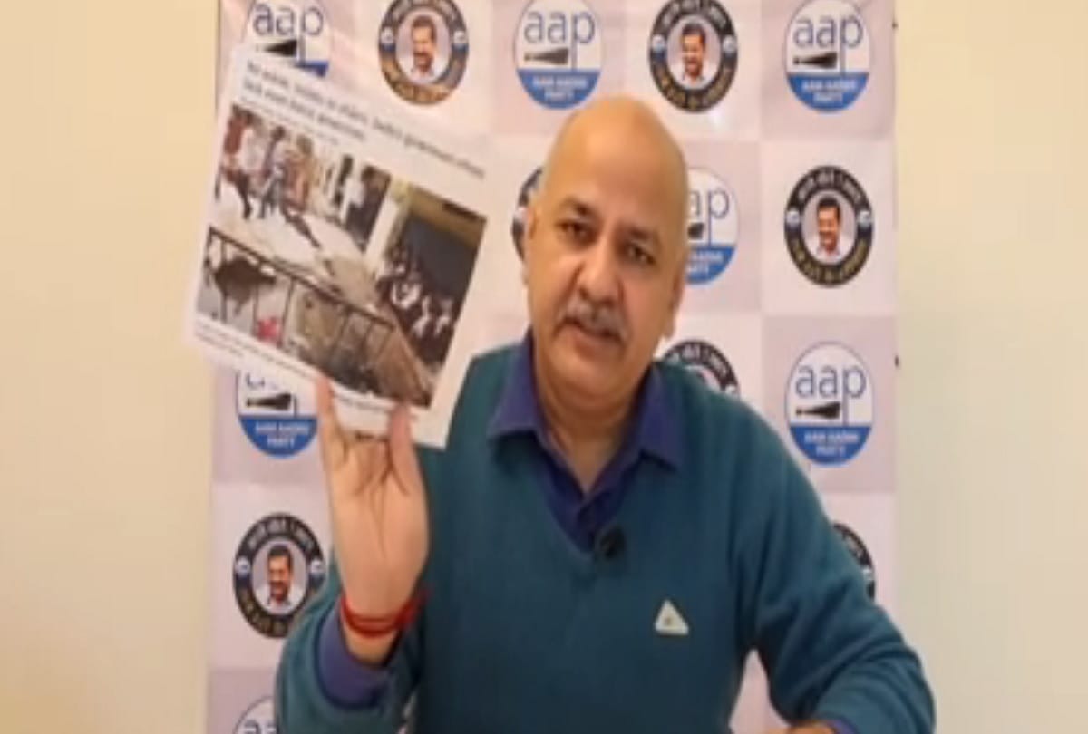 manish sisodia press confrence,showed how google reveled yogi ministers  lies