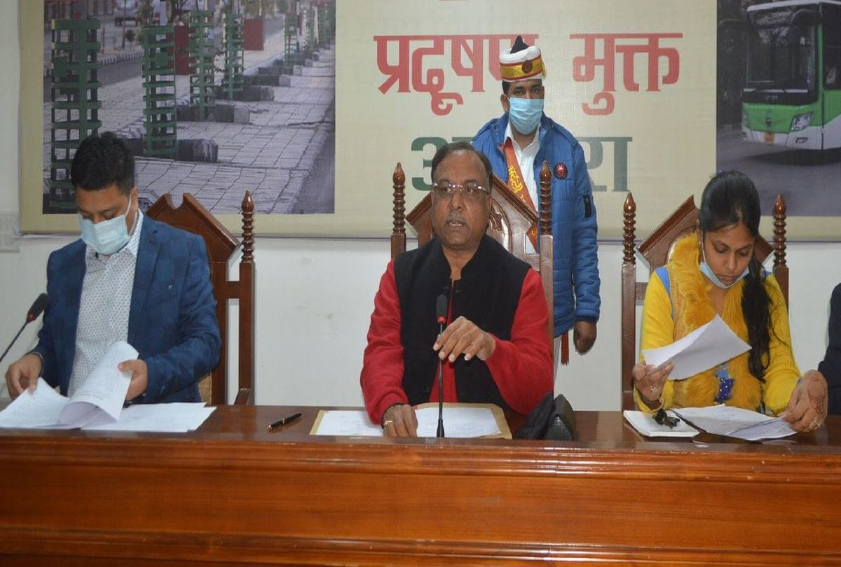 Agra Municipal Corporation approves Rs 656 crore budget for 2020-21