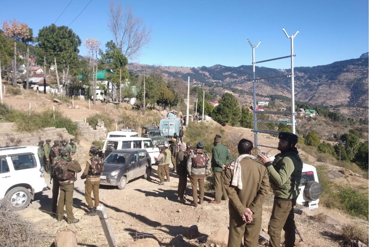 Suspects seen in Kud area of Udhampur, joint team of security forces conducting search operation