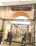 कार्रवाई करती बीडीए की टीम।