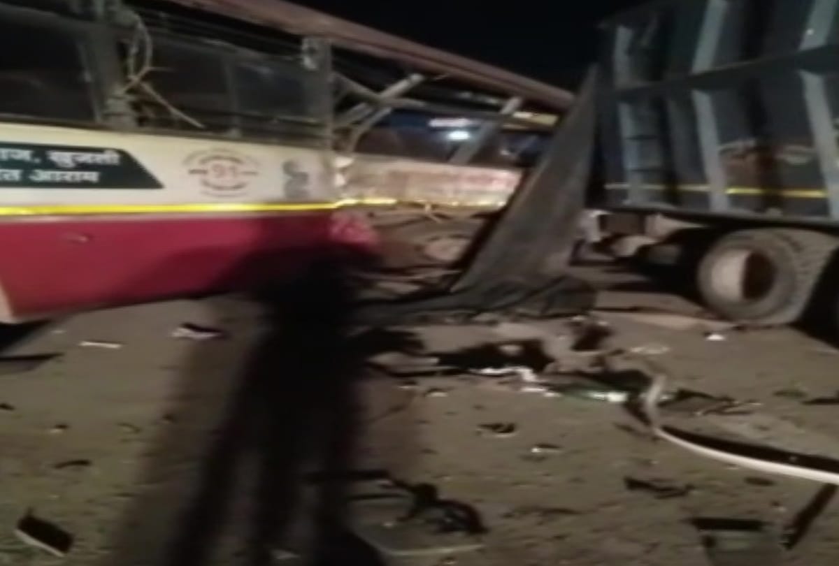 yamuana expressway big accident dumper hits roadways bus many injured all update