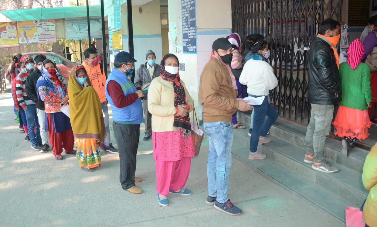 Death of three Kovid positive patients, 127 new cases of corona in the district