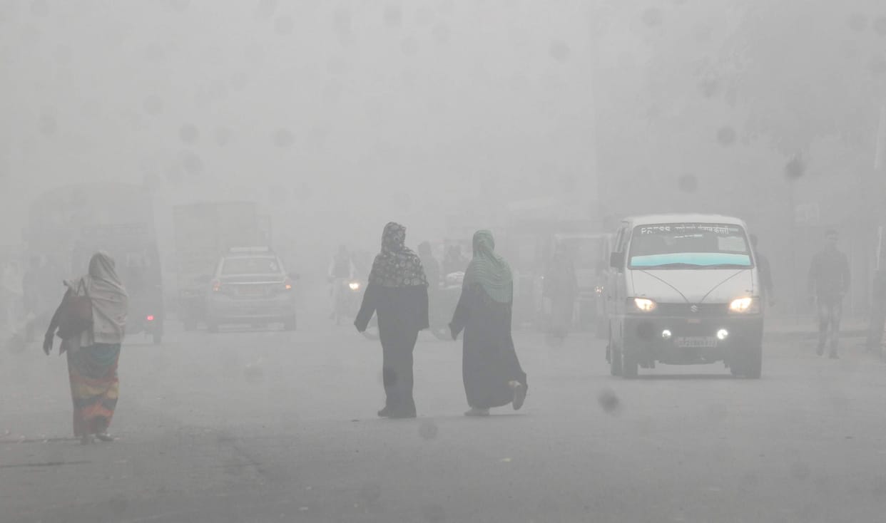 Life was helpless in front of winter, people suffering from cold