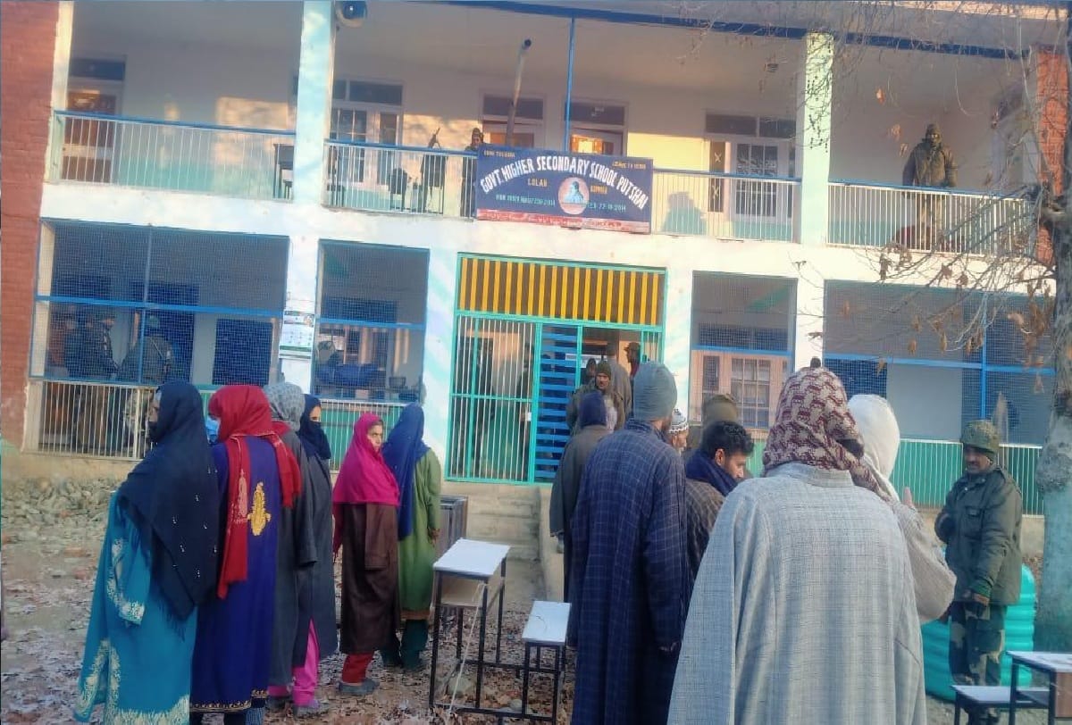 DDC election jammu kashmir voting for eighth and final phase going on voters queues