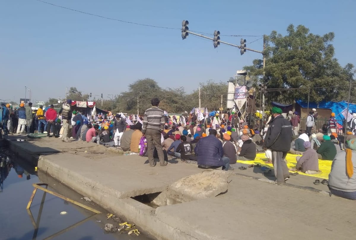 Supreme Court refuses to hear plea Singhu border blocked by farmers and asks them to approach Punjab High Court