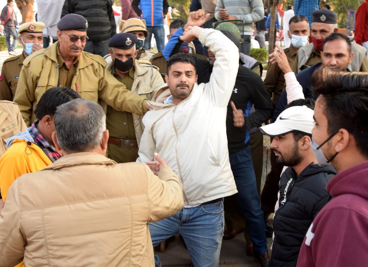 BJP kept fast for six hours for SYL counting the benefits of three agricultural laws