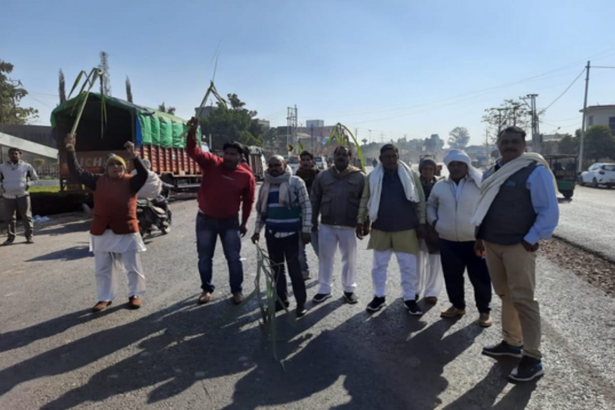 Farmers movement gets support of khap Panchayat, Delhi-Saharanpur highway blocked in Baraut