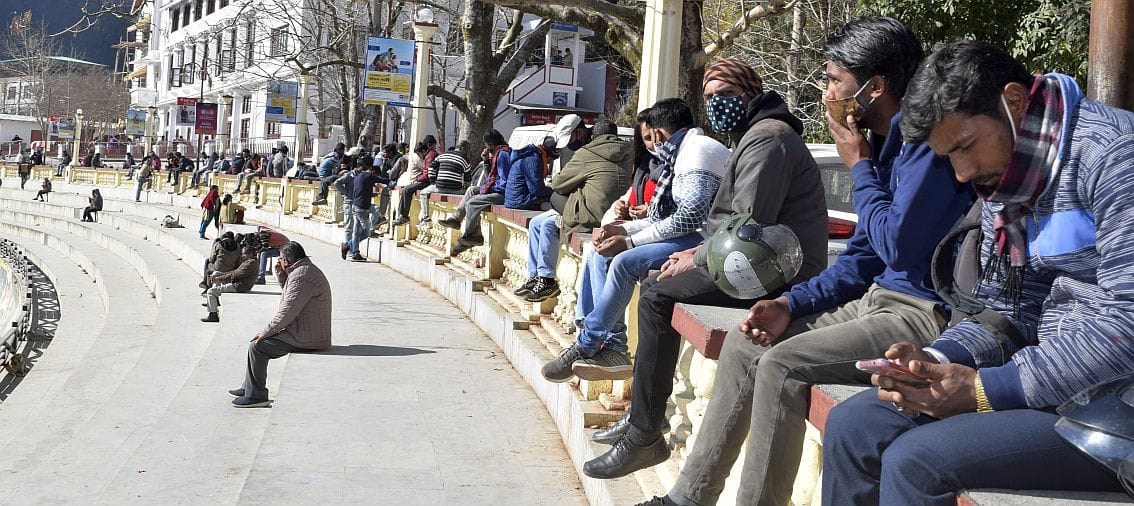 Come to sunbathe mountains, blossoming sunshine in and around Nainital