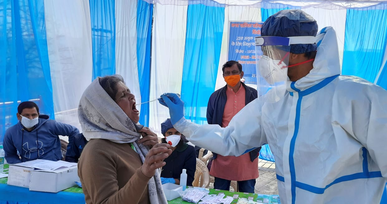 Corona infected elderly dies in Pithoragarh
