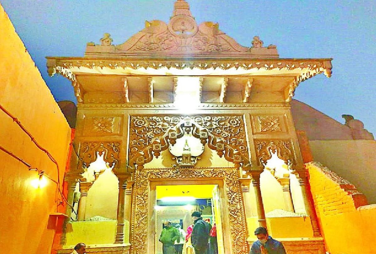 Krishna Janmashtami 2022 Know About Secrets of Nidhivan And Rang Mahal