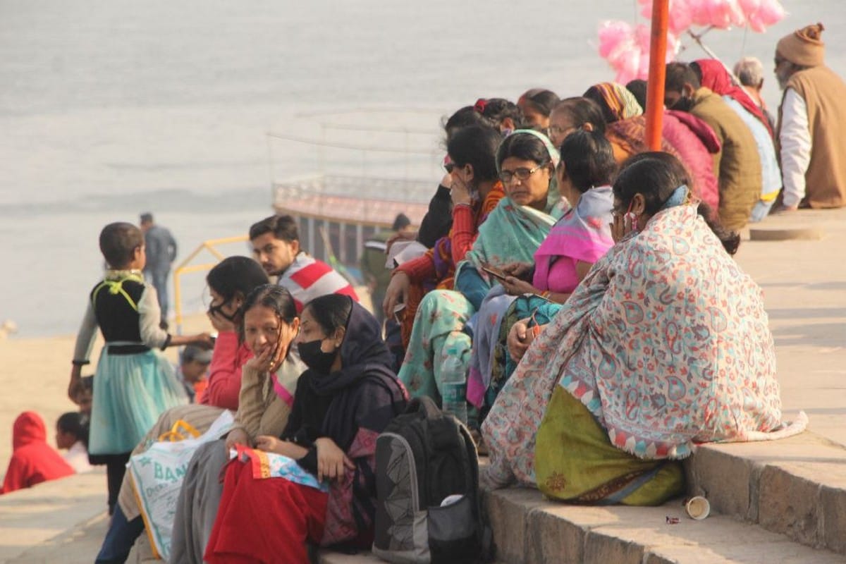 varanasi minimum temperature decreased cold and winter icy winds