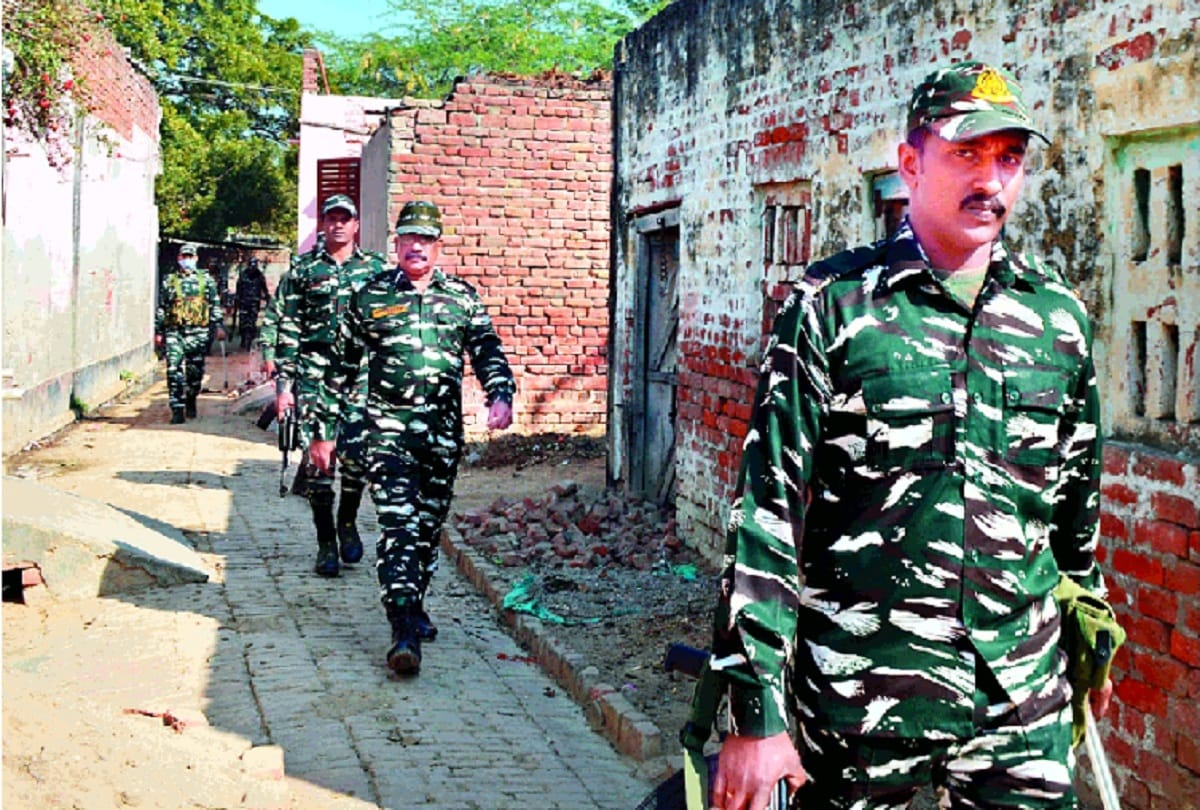 Hathras accuseds in tension after chargesheet