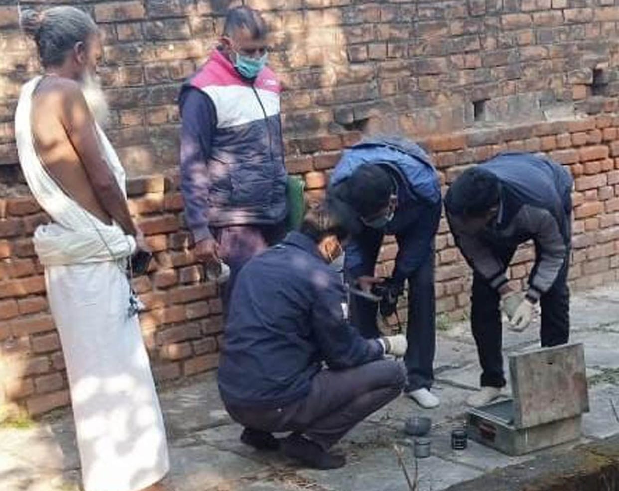 Millions stolen along with jewelery of God in Gaura Baba Dham