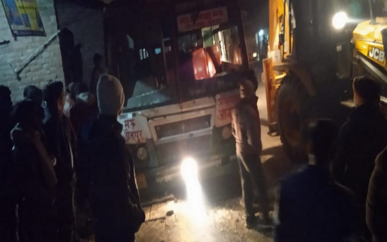 Roadways bus crushed old-time bonfire by roadways bus