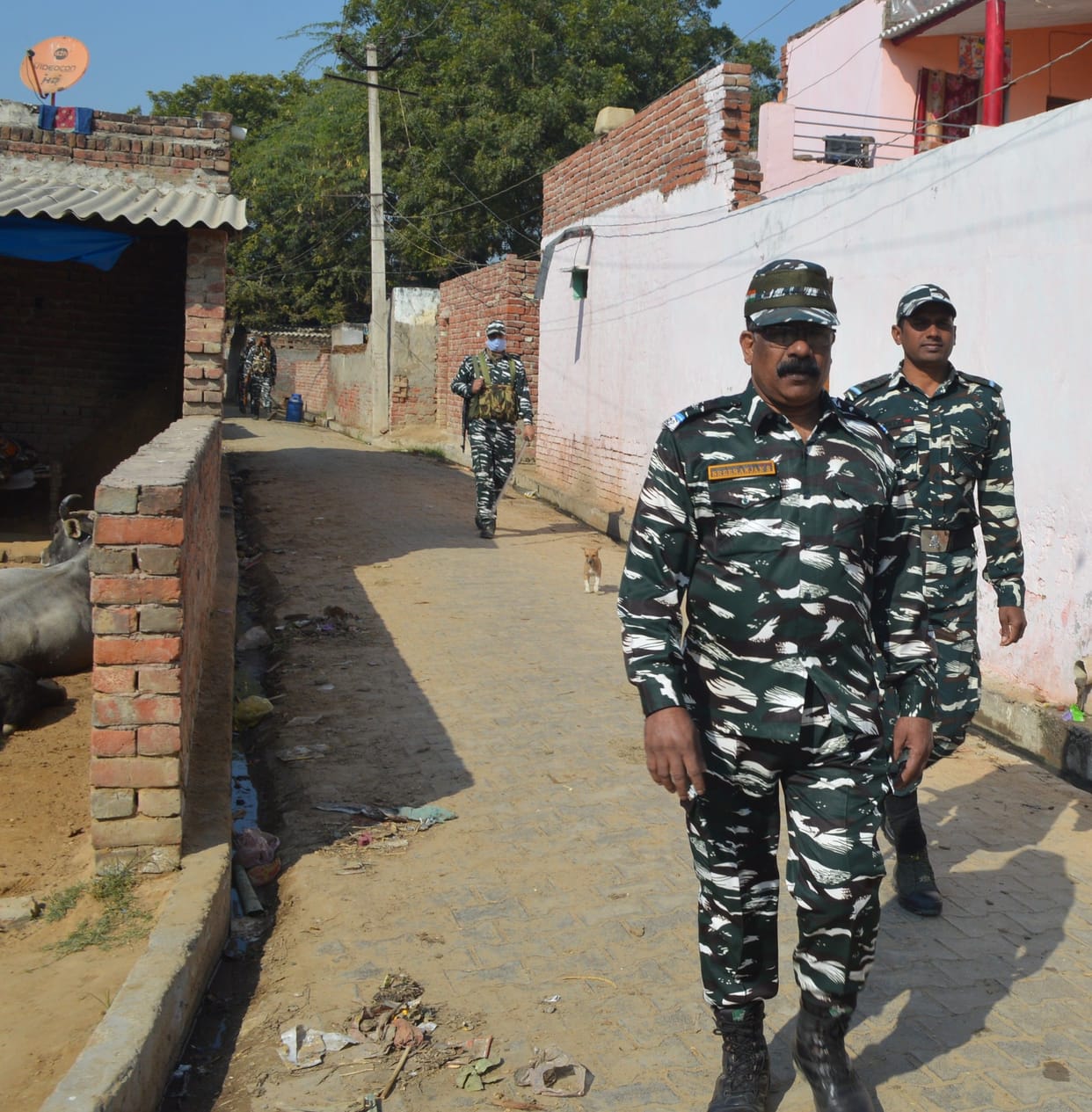 Hathras: Round of discussions in the village of Bitiya after the filing of the charge sheet