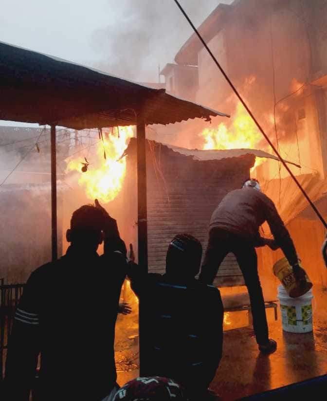 Fire burning in front of fire, loss of millions