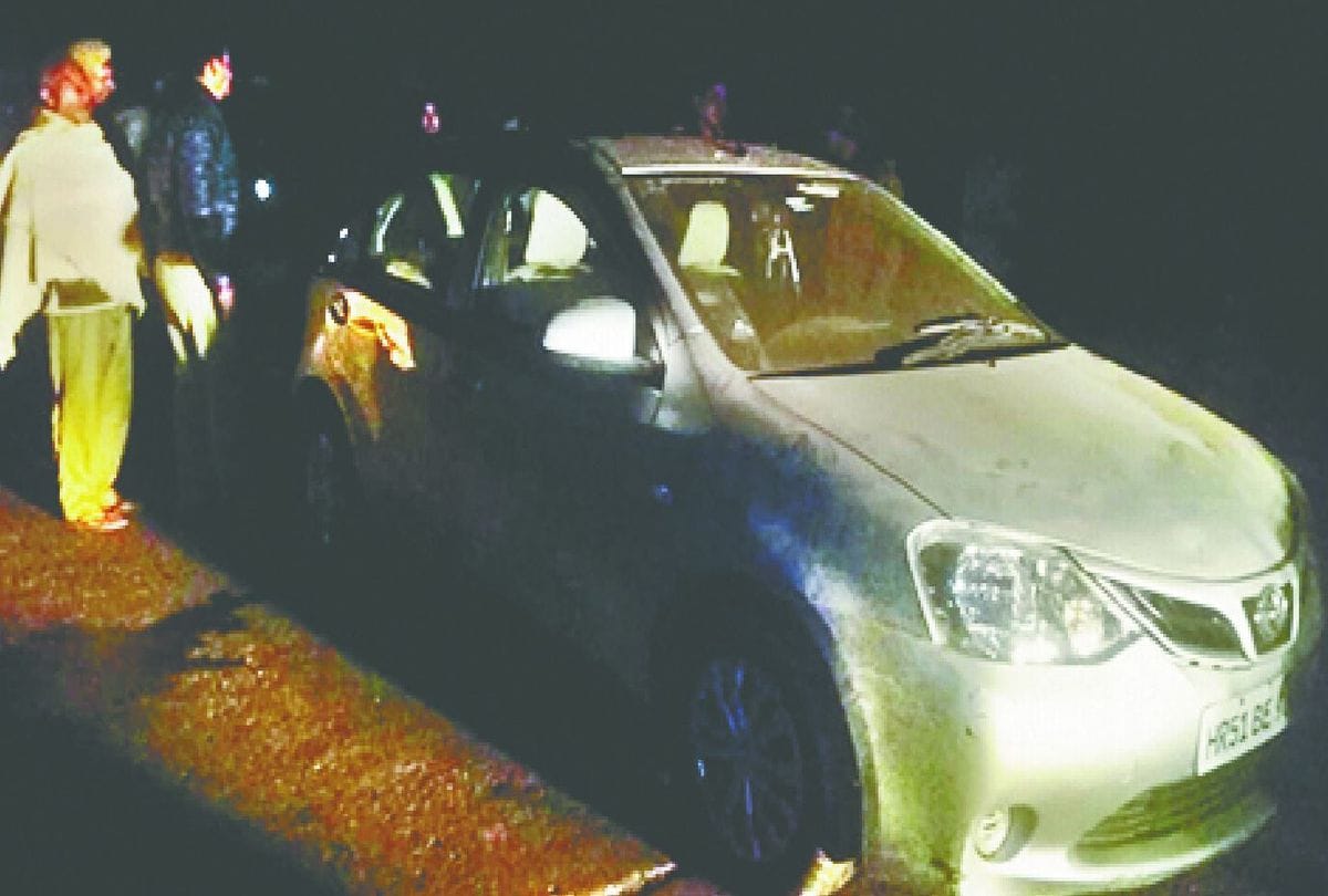 Wife Shot Died In Car Allegation On Husband Crime News Mathura