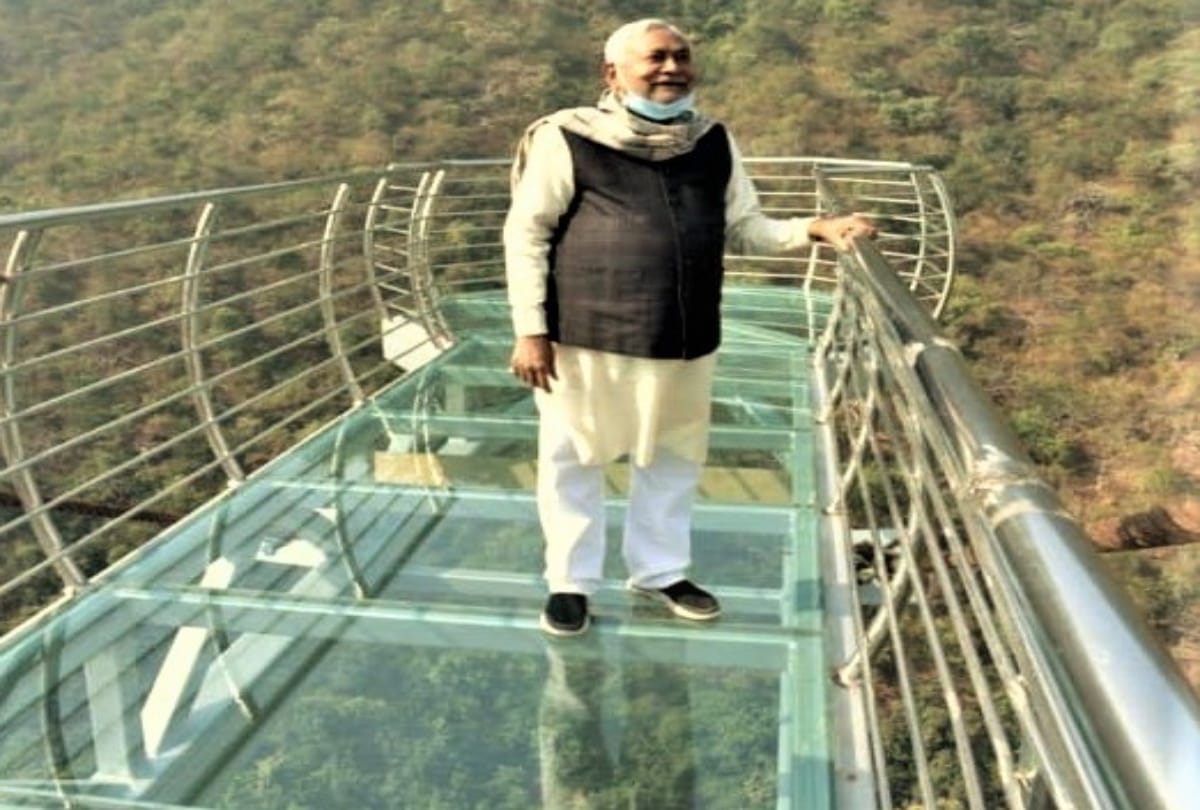 Glass floor bridge will be ready for tourists by March 2021 CM Nitish Kumar Bridge inspection
