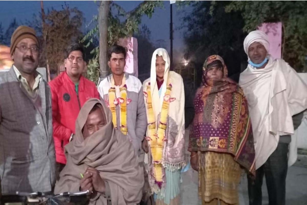 couple got married in police post in Muzaffarnagar after both family went against
