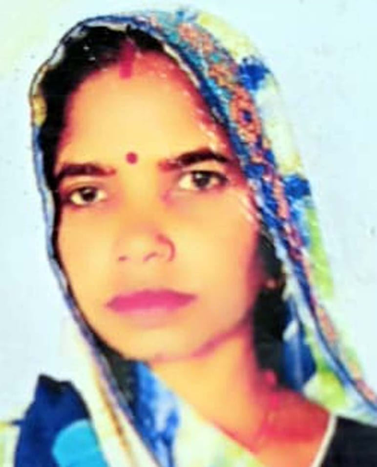 Woman injured in firing dies