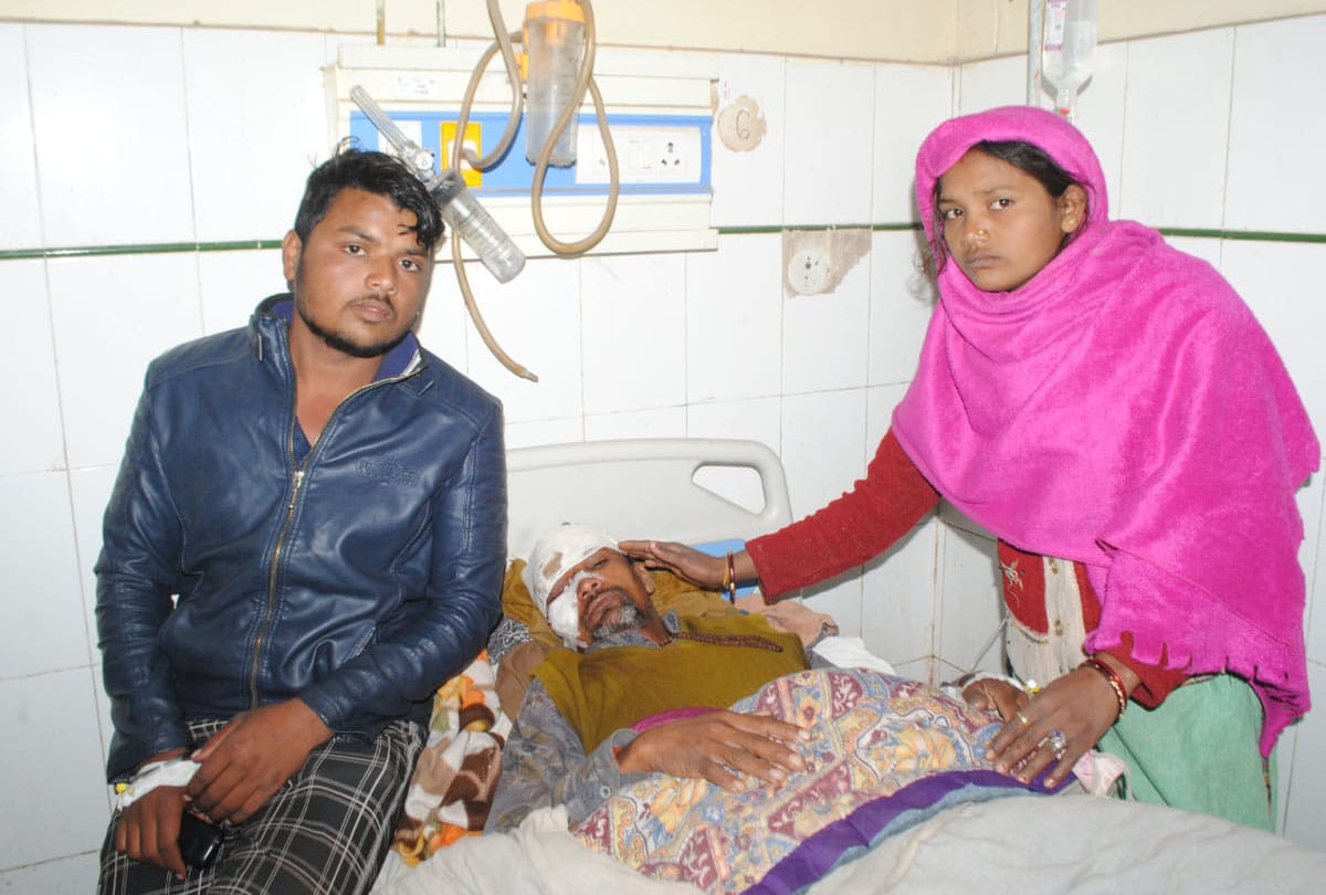 Dispute among two families over land acquisition, ten injured