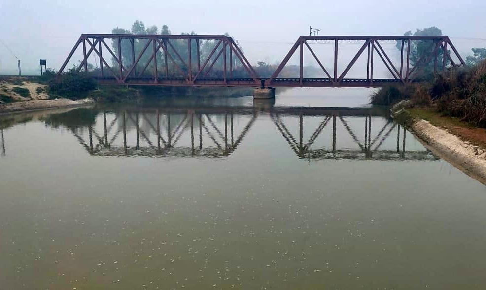 wate flow in sharda nehar, farmer get relief