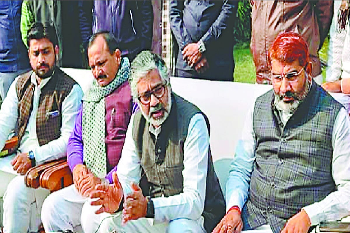 Opposition does not have issues farmers are misguided agricultural laws make farmers independent Neeraj Shekhar