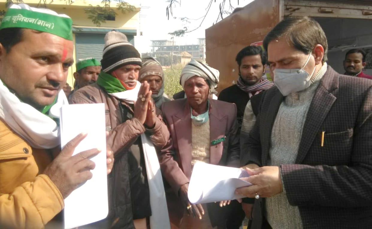 Farmers adamant on demand for withdrawal of agricultural laws