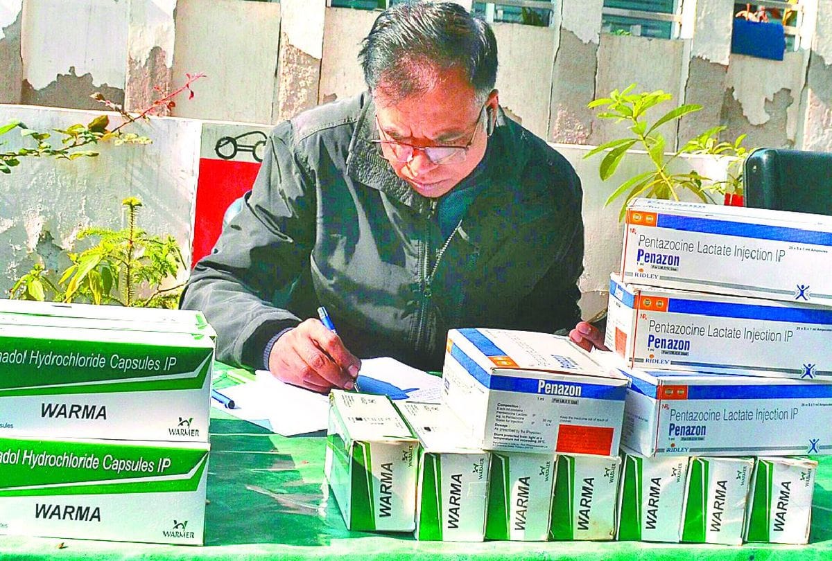 NCB Raid In Agra Gang Drug Smugglers godown